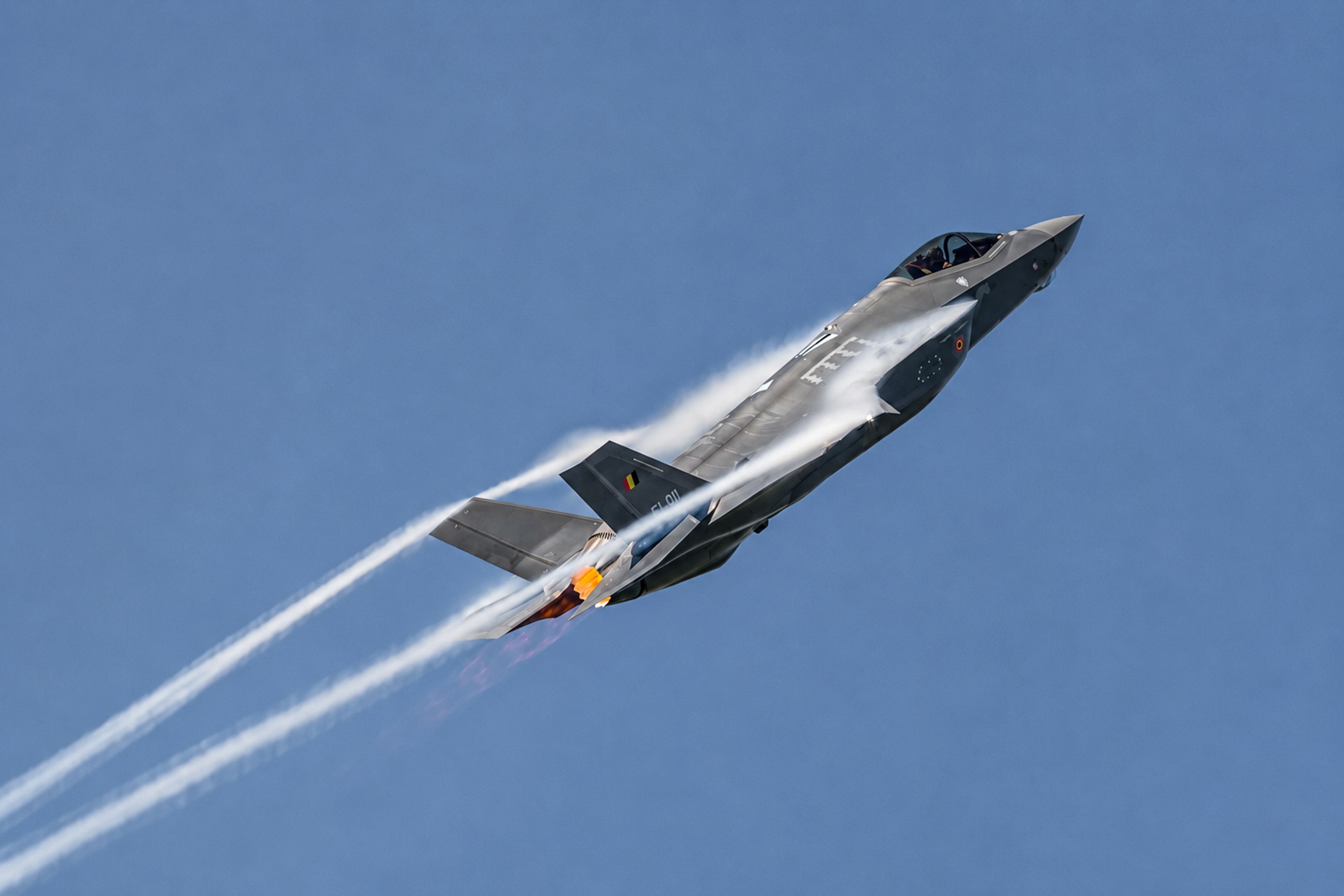 Aéronautique — photographie de Yannic Hobé